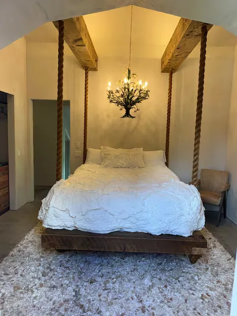 Queen Suite